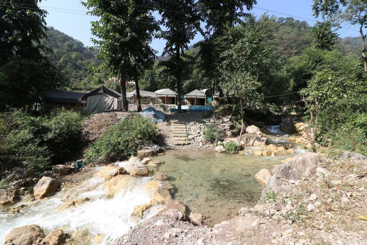 Oyo 23439 Tapovan Heights Camp & Resort Narendra Nagar Ngoại thất bức ảnh